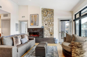 New Luxury Condo 1409 I Hot Tub I AC I Great Views I Best Price I FREE Adventures Daily